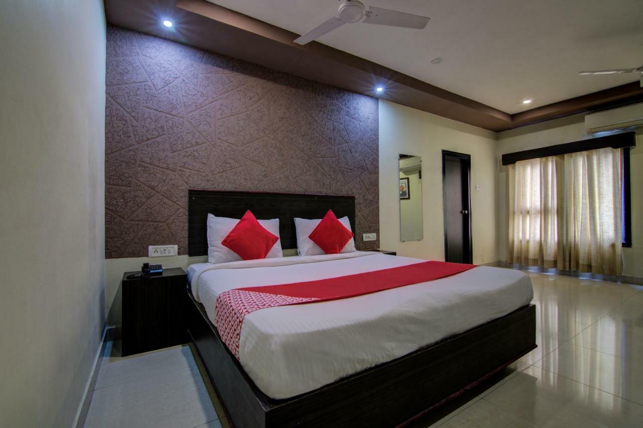 Hotel Oyo 16961 Sea Rock Visakhapatnam Exterior foto